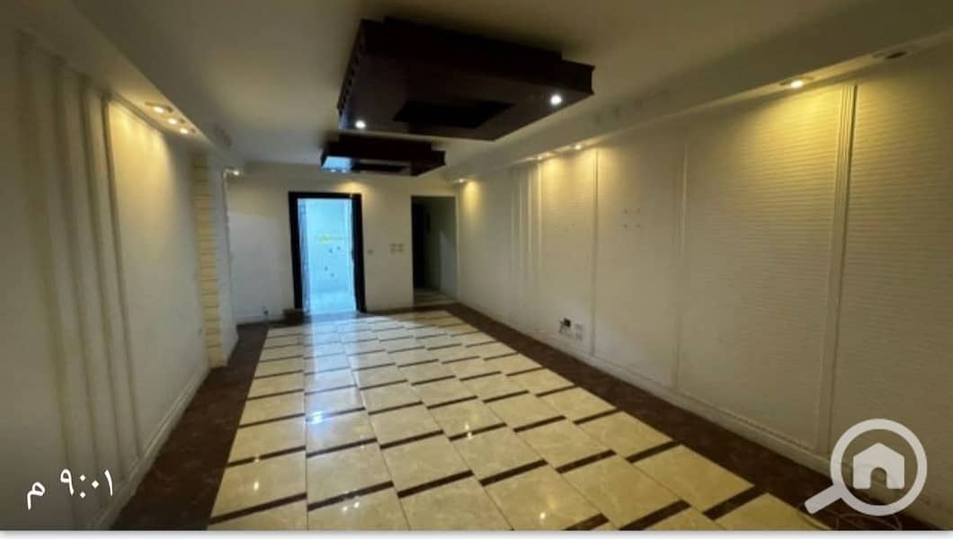 Sky Land Real Estate Office apartment for sale in Al-Nozha Al-Jadida, Cairo overlooking the Suez Bridge high lux with all amenities, has a share in the land, 3 rooms, 2 bathrooms, kitchen, reception, 11th floor, and the last floor has thermal insulation. - Bild 2