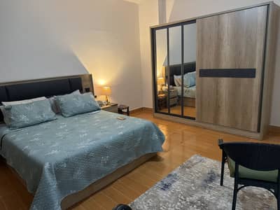 3 Bedroom Apartment for Sale in New Cairo, Cairo - شقه للبيع في التجمع الخامس بجوار الجامعه الالمانيه -من المالك 3 Bedroom Apartment for Sale in New Cairo, Cairo - شقه للبيع في التجمع الخامس بجوار الجامعه الالمانيه -من المالك