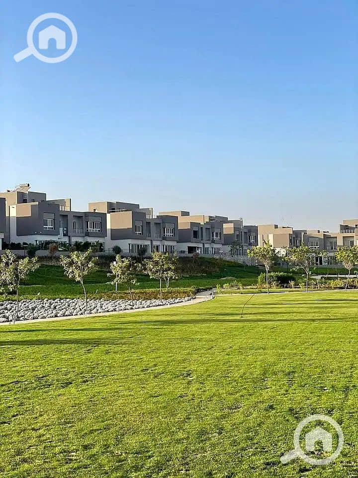 9 42747418-800x600. png