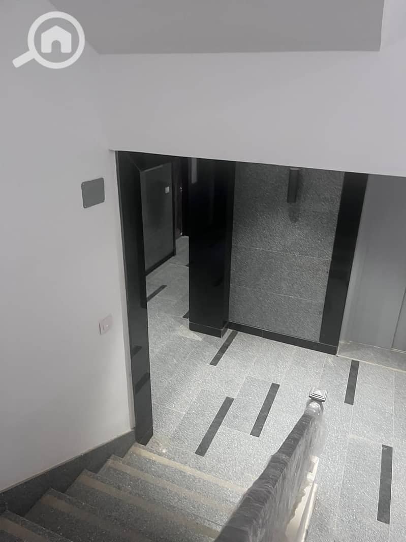 19 104307. jpg