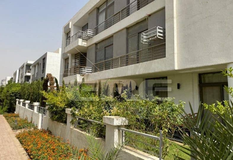 3 5. jpeg
