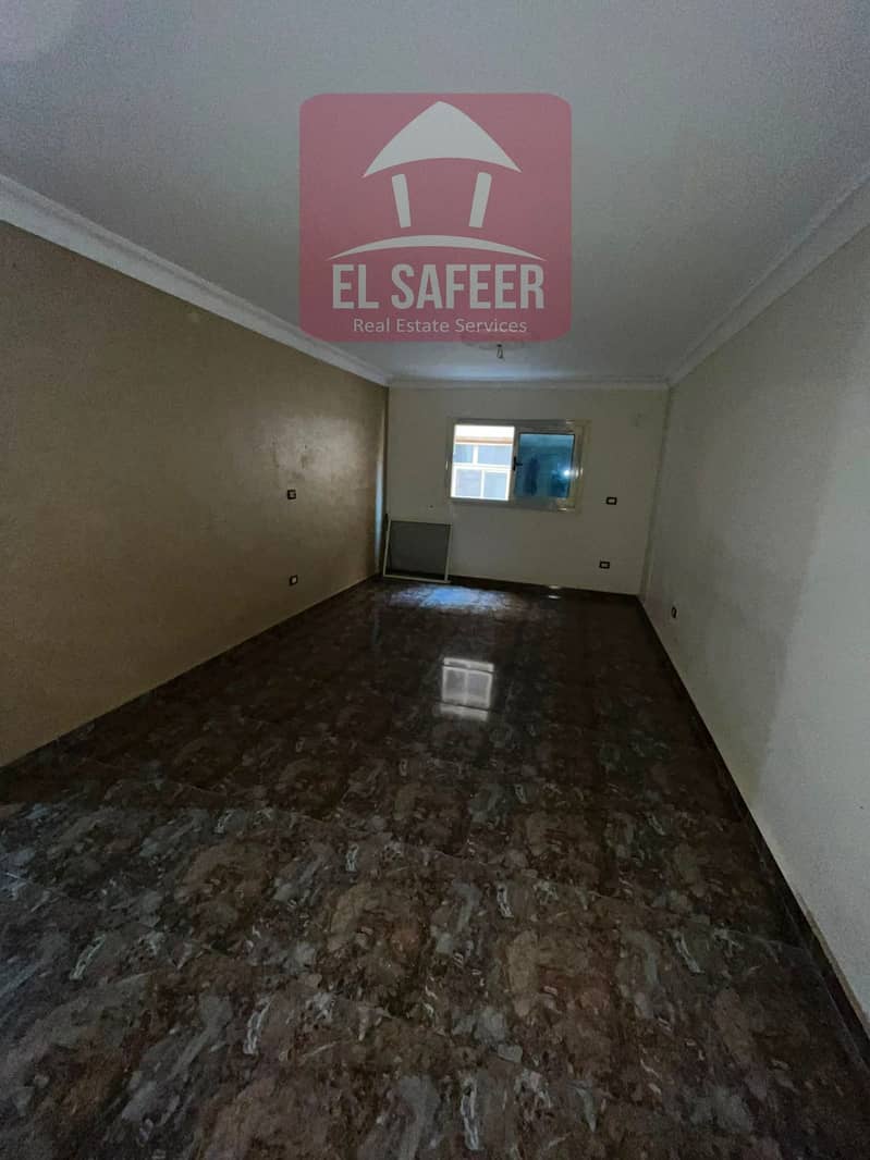 2 73026e59-1cd0-40b8-aebe-40e7b27d96be. jpg