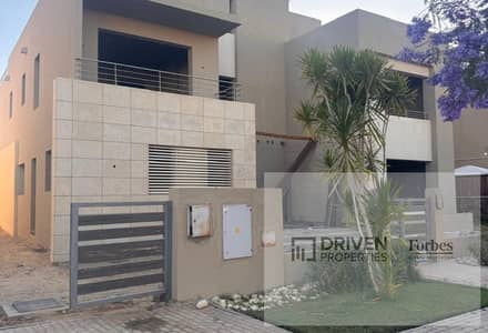 6 Bedroom Villa for Sale in 6th of October, Giza - original. jpg