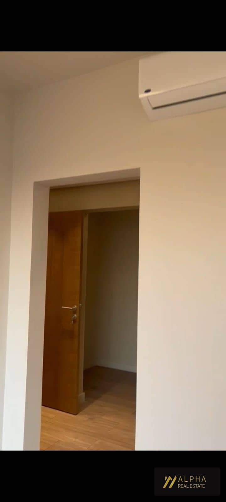 4 1000282799. jpg
