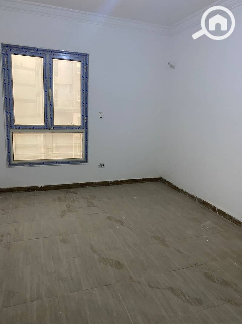 4 1000287413. jpg