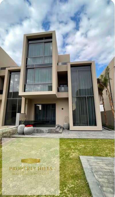 3 Bedroom Townhouse for Sale in New Cairo, Cairo - FB_IMG_1785195632008. jpg 3 Bedroom Townhouse for Sale in New Cairo, Cairo - FB_IMG_1785195632008. jpg