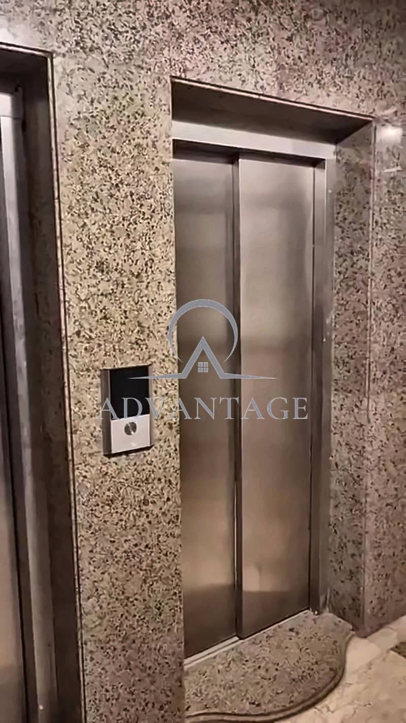 2 01_entrance. jpg