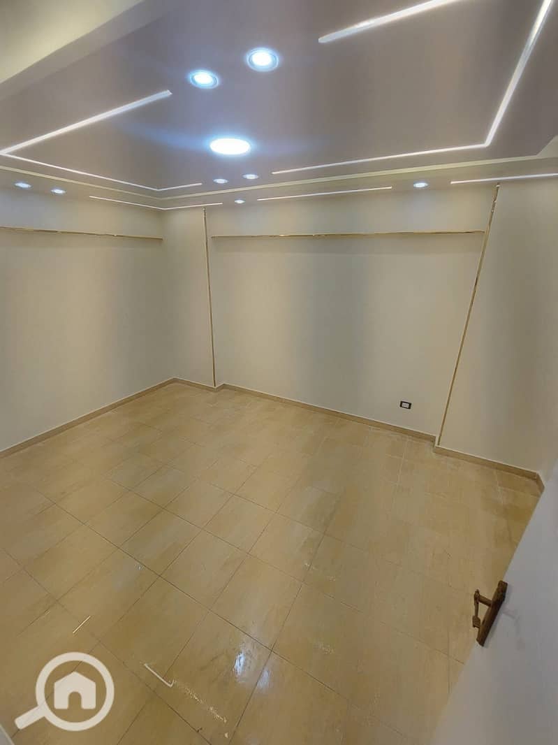 2 1000707496. jpg