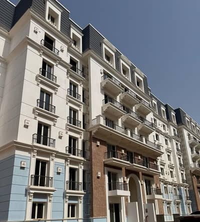 3 Bedroom Apartment for Sale in 6th of October, Giza - للبيع – شقة مميزة في ماونتن فيو iCity أكتوبر | استلام فوري 145 متر من