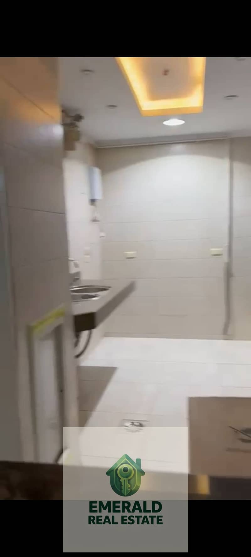 10 1000665440. jpg