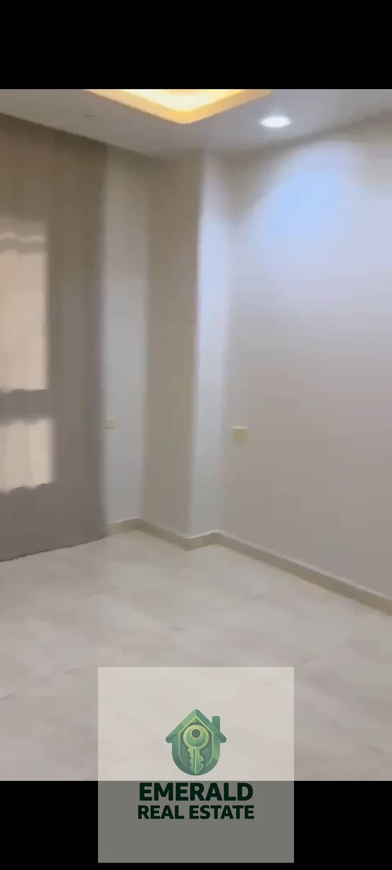22 1000665458. jpg
