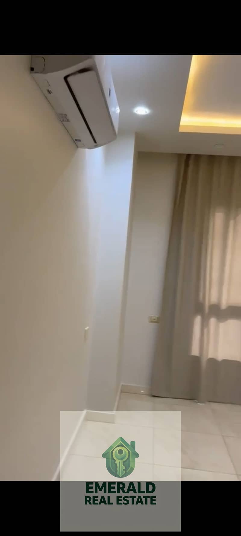 26 1000665460. jpg