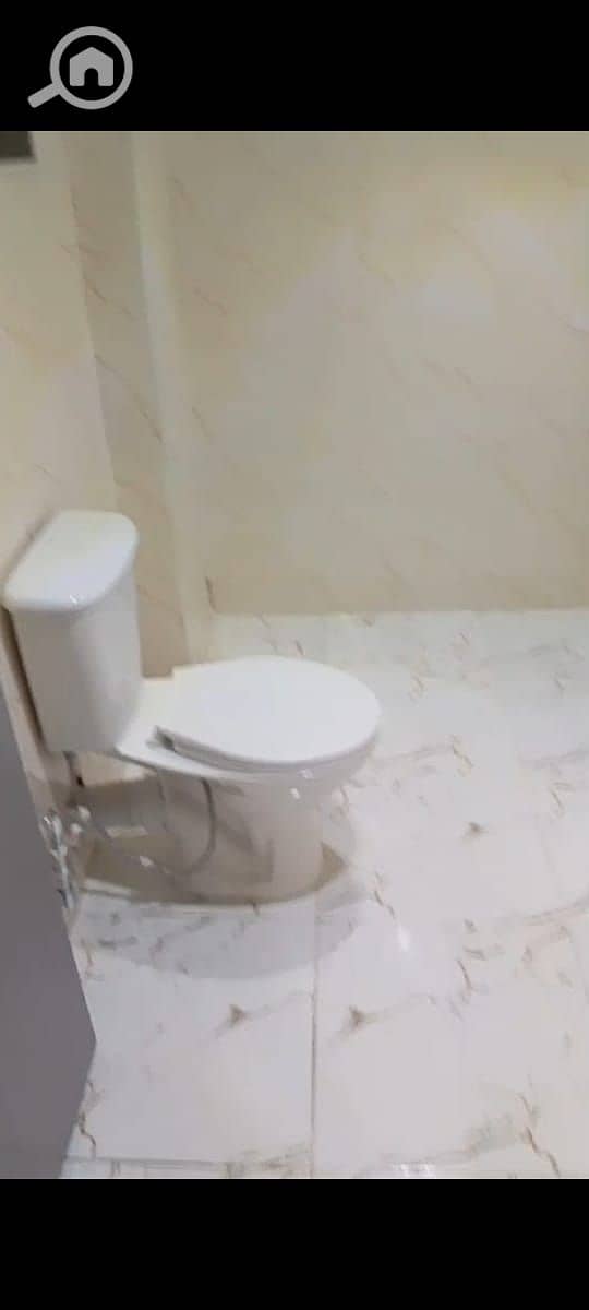 3 1000147889. jpg