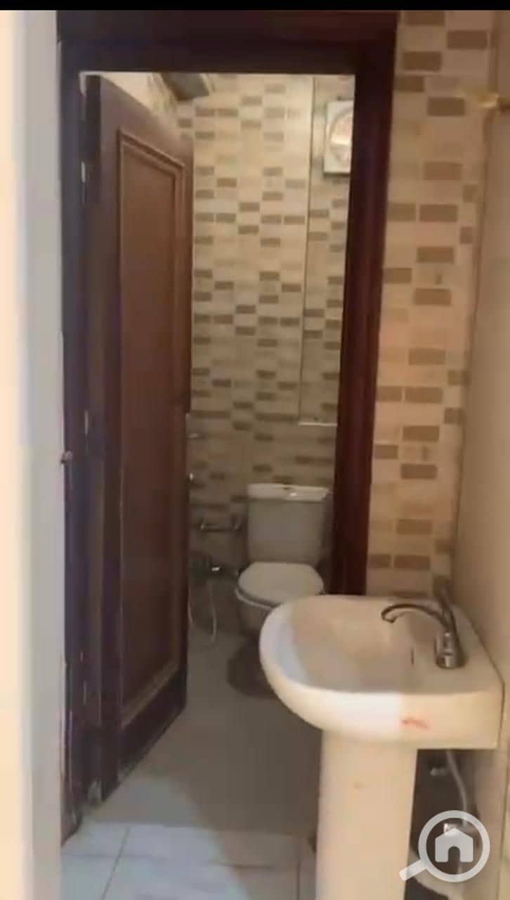 7 134477. jpg