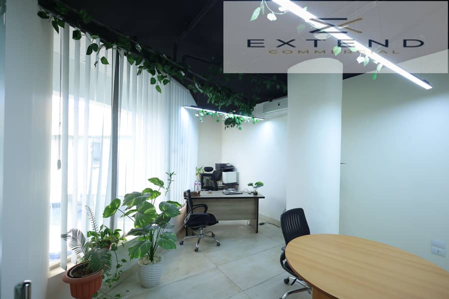 Administrative office for rent inside a commercial mall in front of the University of Culture and Science and on the central axis in 6th of October City with a distinctive location. - Widok 6