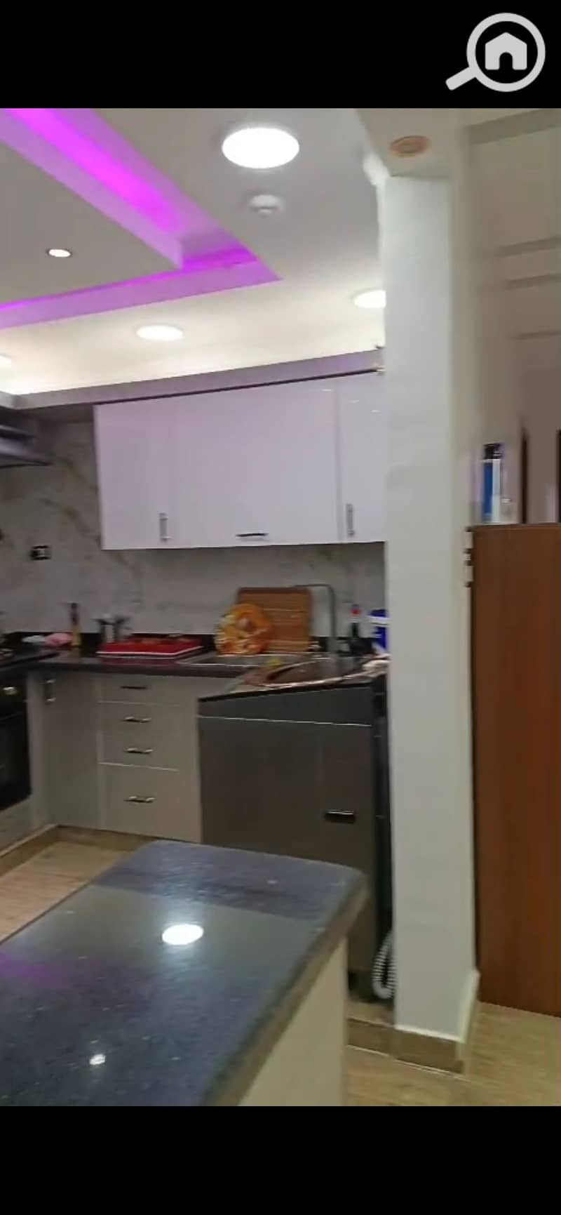 7 890524. jpg