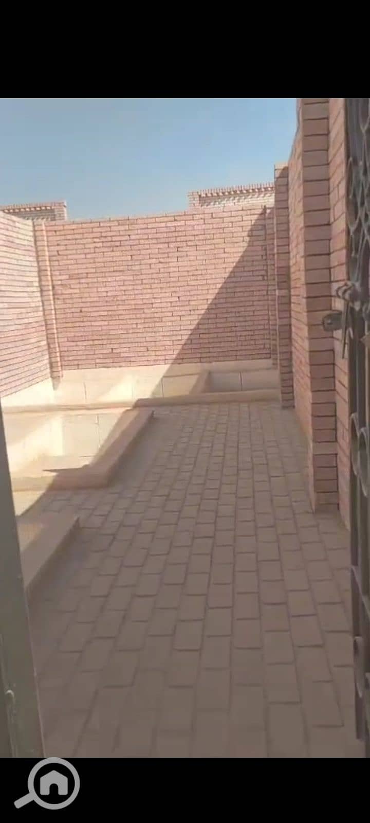 10 1000328862. png