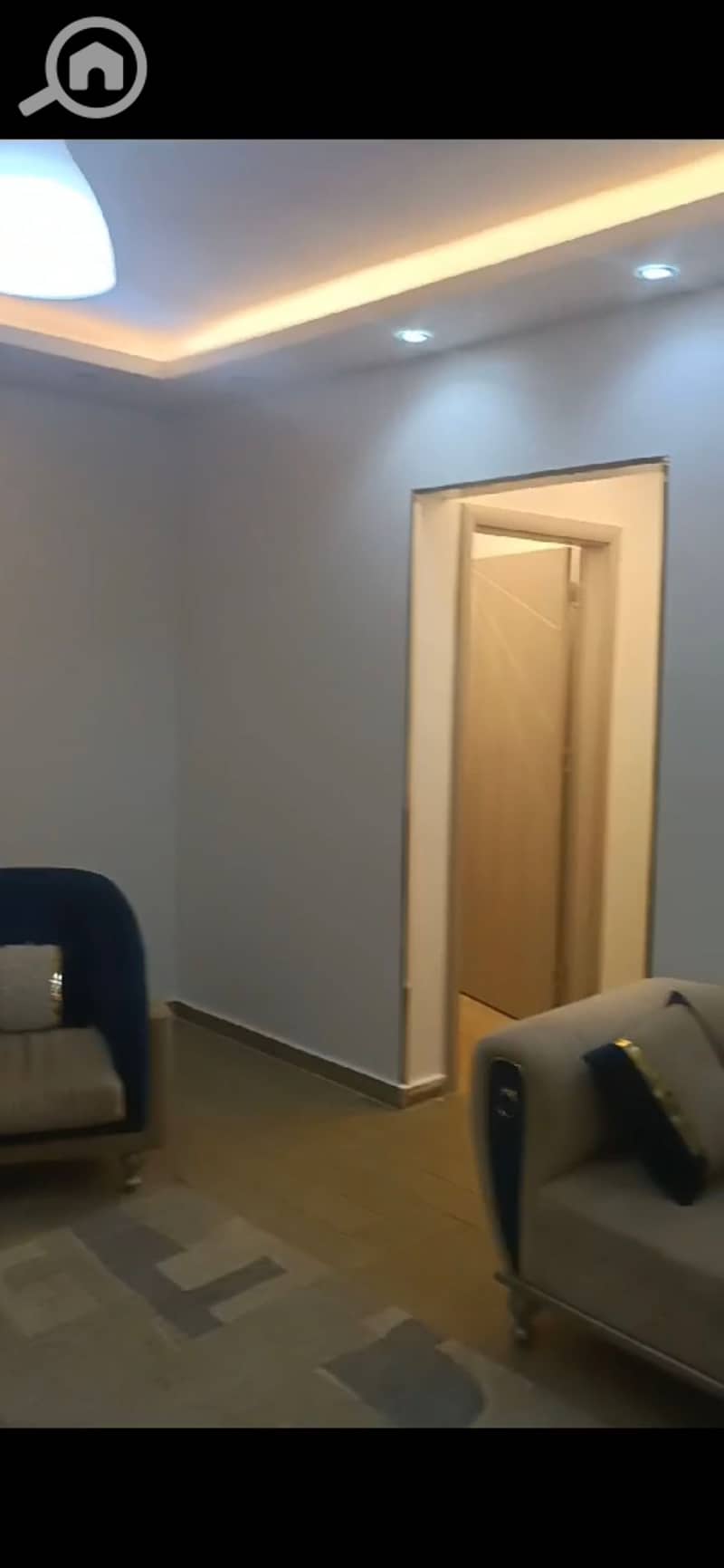 2 890442. jpg
