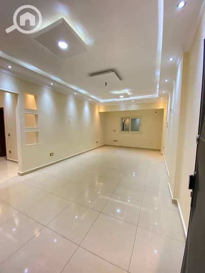 3 Bedroom Flat for Rent in New Cairo, Cairo - WhatsApp Image 2026-07-25 at 5.44. 42 PM. jpeg 3 Bedroom Flat for Rent in New Cairo, Cairo - WhatsApp Image 2026-07-25 at 5.44. 42 PM. jpeg