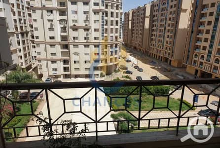 3 Bedroom Flat for Sale in Maadi, Cairo - WhatsApp-Image-2021-05-25-at-10.17. 20-AM. jpeg 3 Bedroom Flat for Sale in Maadi, Cairo - WhatsApp-Image-2021-05-25-at-10.17. 20-AM. jpeg