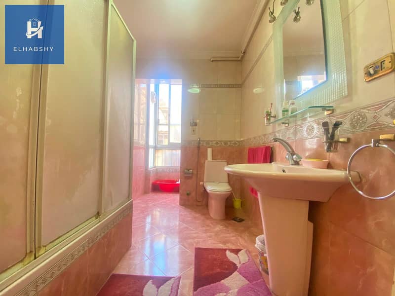 12 شقة للبيع فى المهندسين 158م قرب شارع شهاب الرئيسى ( تشطيب كلاسيكى رائع ) (12). jpeg