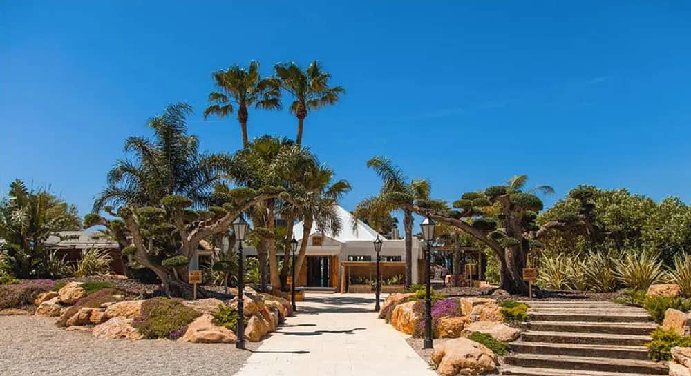 3 Hacienda West