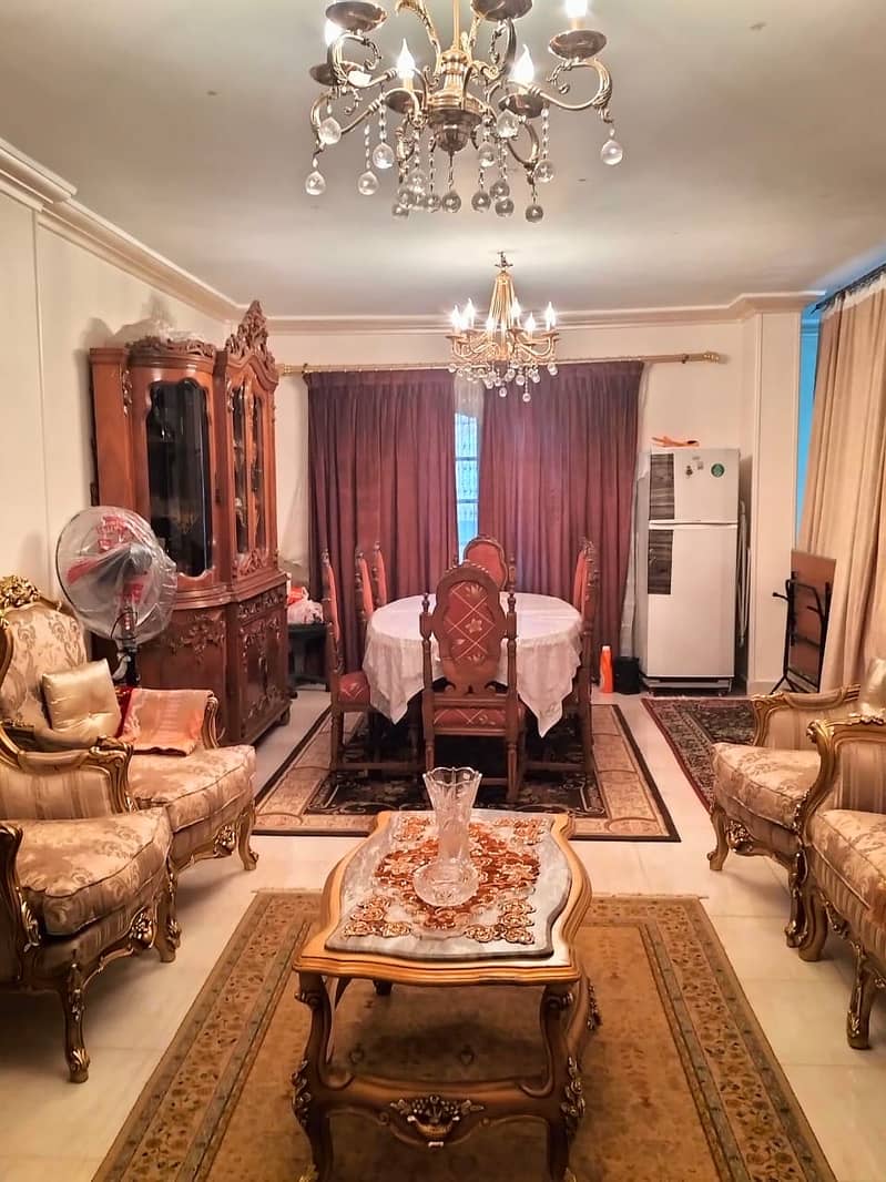 شقة للبيع بالحي الثاني المستثمر الصغير بالعبور شقة للبيع بالحي الثاني المستثمر الصغير بالعبور