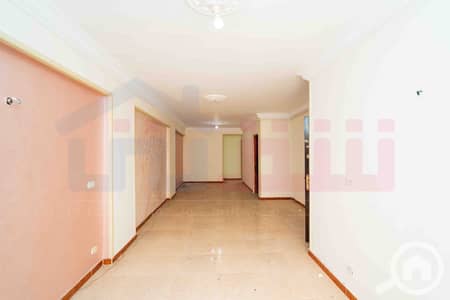 3 Bedroom Apartment for Sale in Glim, Alexandria - DSC06875. jpg