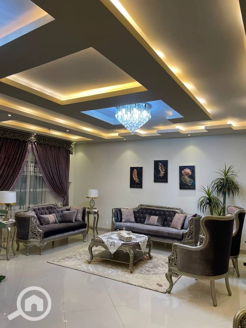 29 1b8ad886-6959-49c3-b7c1-c2e334024472. jpg