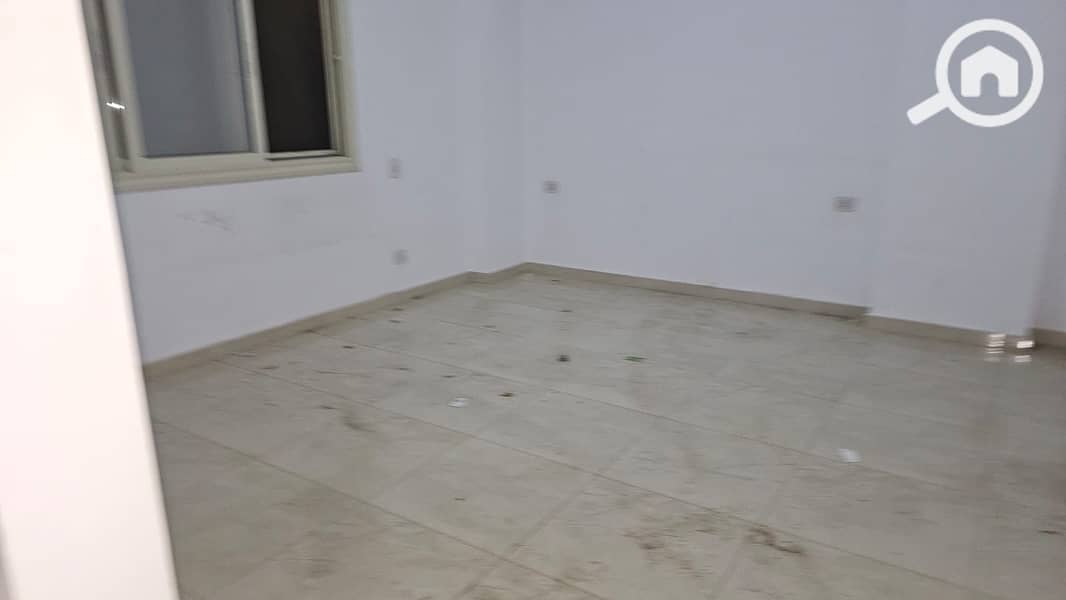 6 a39e9718-2ae9-41ca-bd1f-1338e2b7a253. jpg