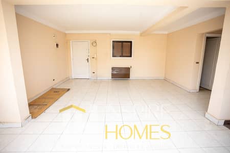 3 Bedroom Flat for Sale in Laurent, Alexandria - 1. jpg 3 Bedroom Flat for Sale in Laurent, Alexandria - 1. jpg