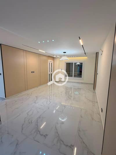 3 Bedroom Apartment for Sale in Madinaty, Cairo - 1. jpg