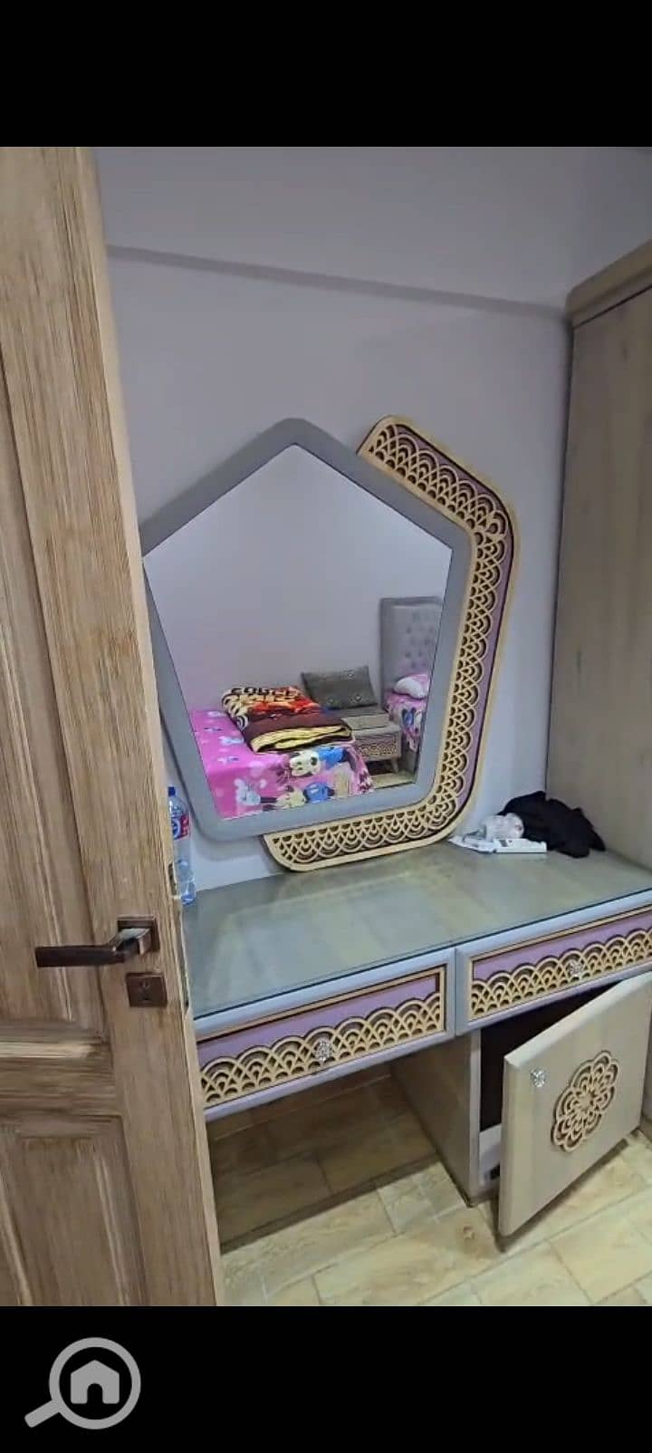 9 1000967357. jpg