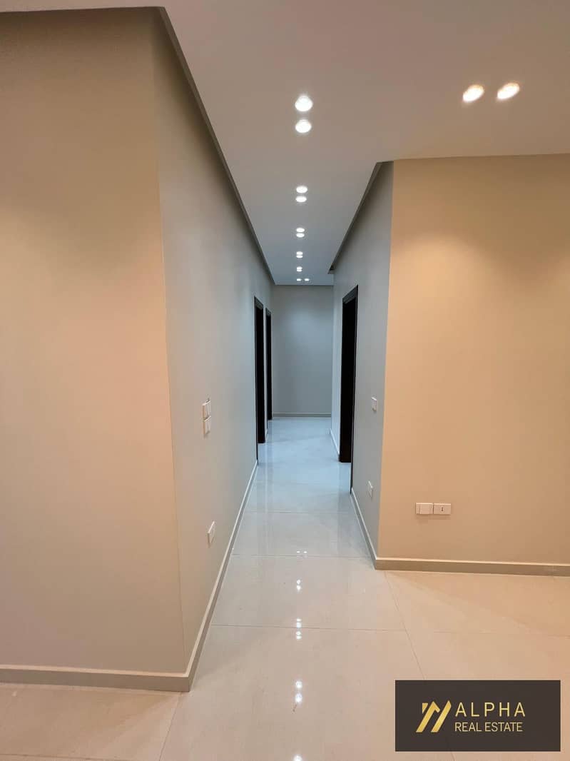 7 1000435993. jpg