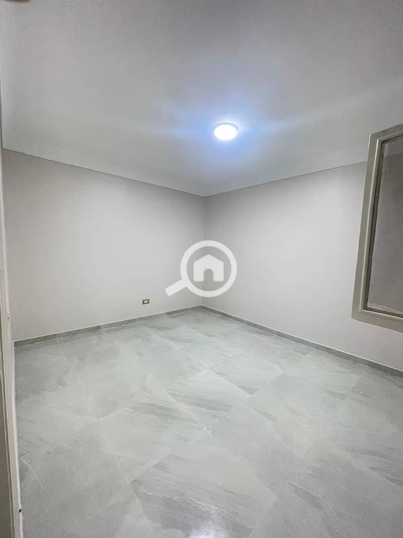 11 1000737012. jpg