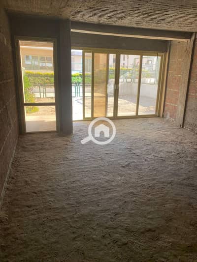 5 Bedroom Villa for Sale in 6th of October, Giza - 489792791_2116872052110689_5386423138313106472_n. jpg 5 Bedroom Villa for Sale in 6th of October, Giza - 489792791_2116872052110689_5386423138313106472_n. jpg