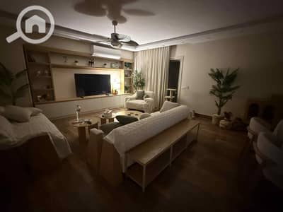 3 Bedroom Flat for Sale in Zahraa Al Maadi, Cairo - 1000442757. jpg