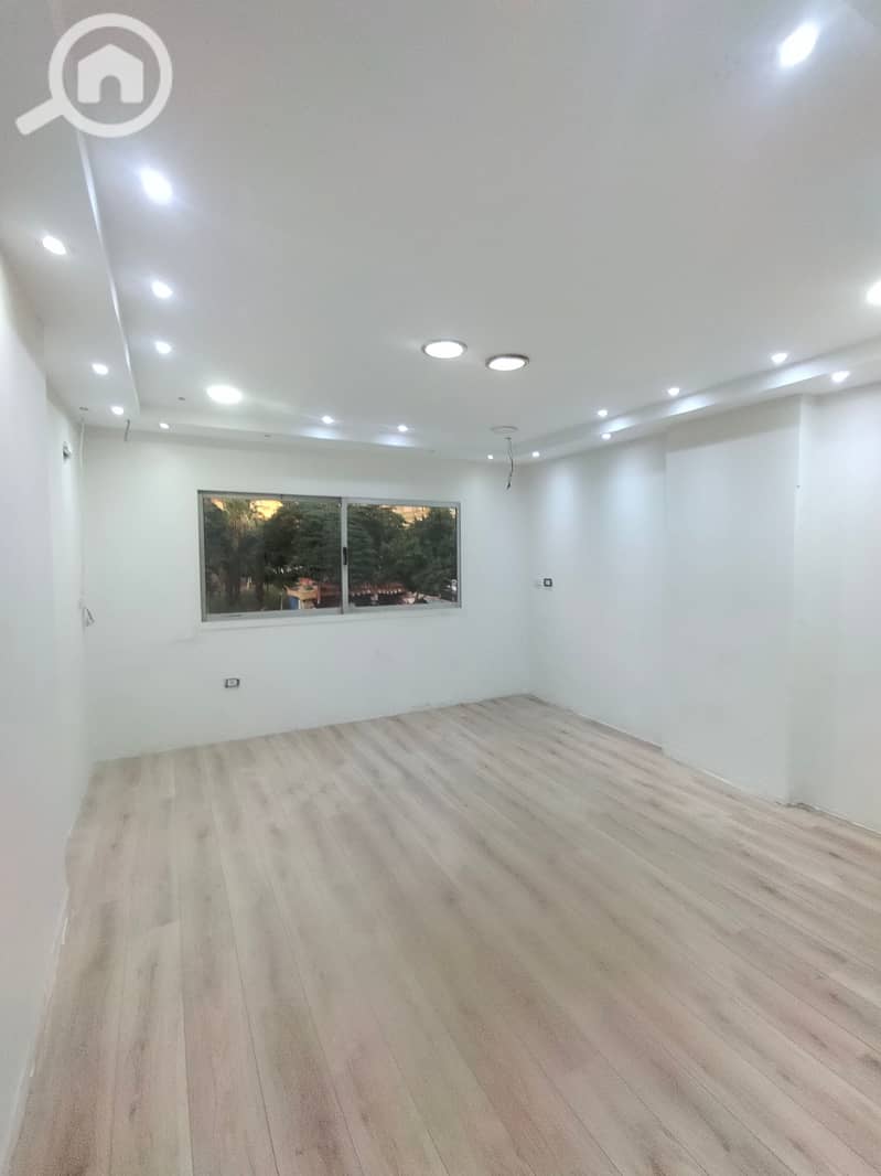 5 1000303337. jpg