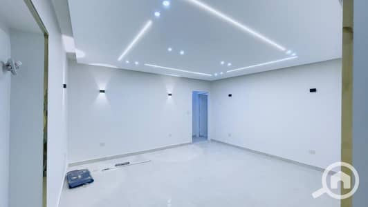 فلیٹ 2 غرفة نوم للايجار في جناكليس، الإسكندرية - 161556. jpg