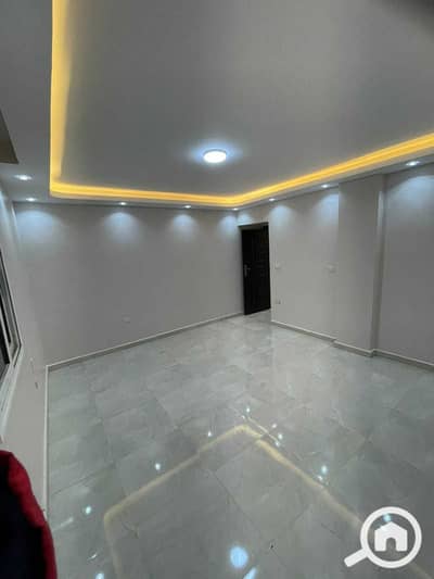 3 Bedroom Apartment for Sale in Cairo - Ismailia Desert Road, Cairo - 1dxUSpTmikABQnWh7oOPUFVtkED3RJUDTTD0vTLm. jpg