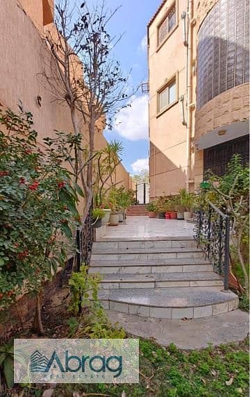 6 8ffd7810-cedd-4f05-964a-01edbd4e2031. jfif. jpg