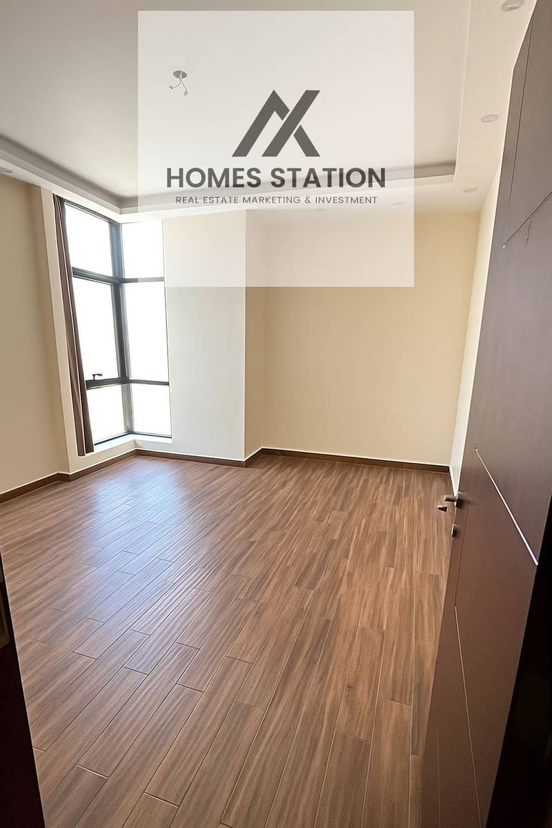 2 1000101308. jpg