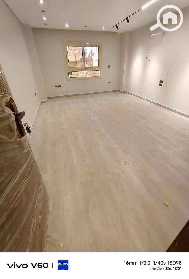 3 1000321743. jpg