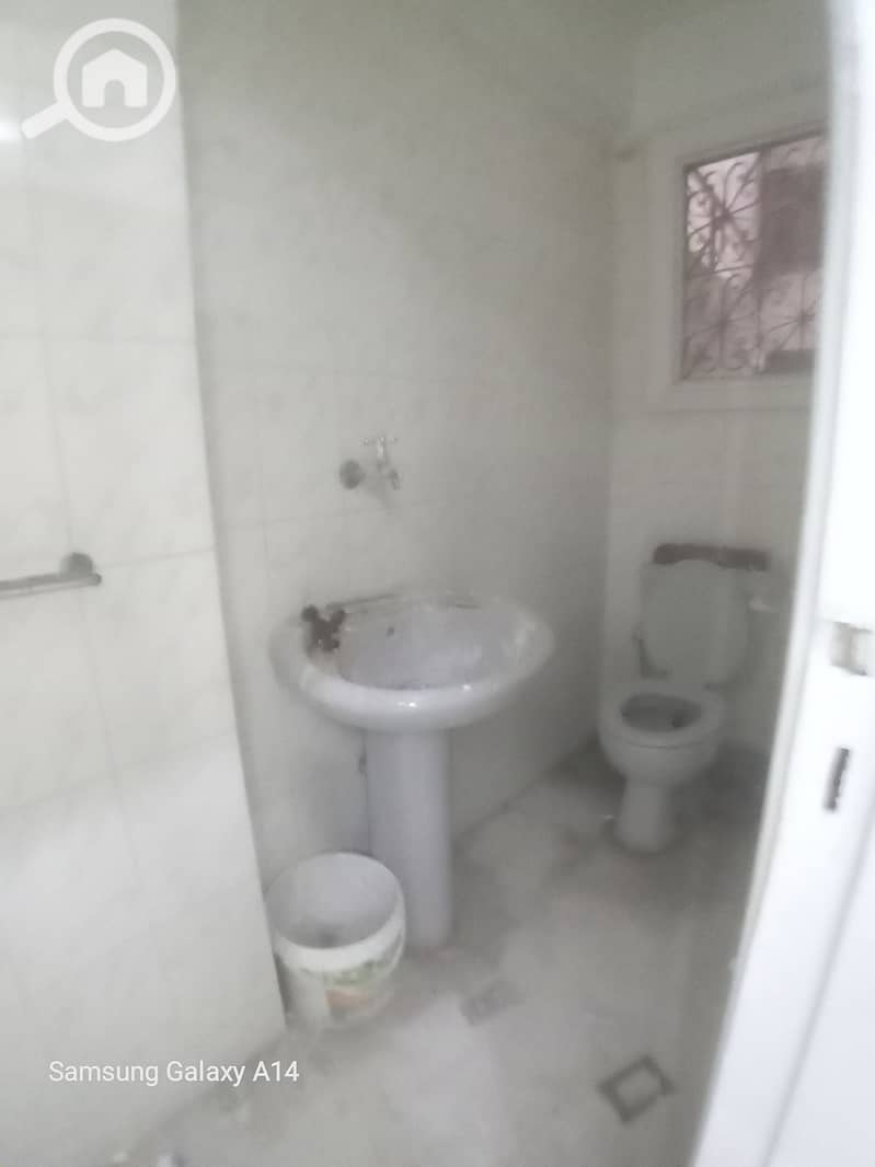 4 1000736454. jpg