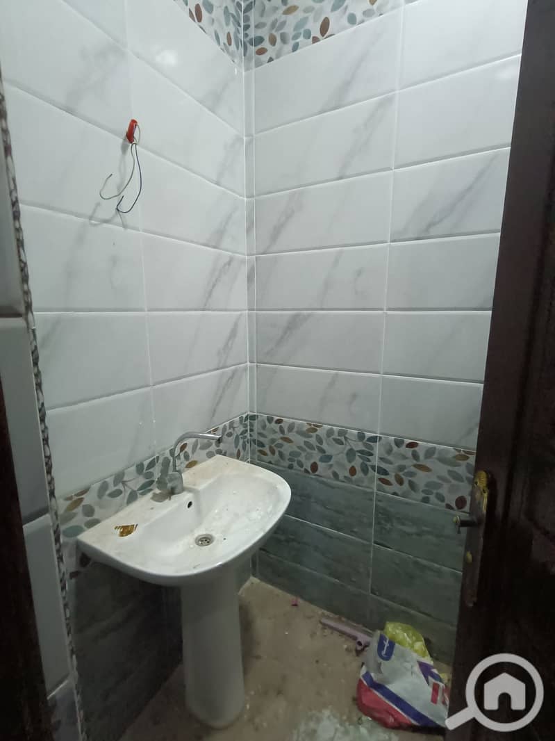 9 1000518172. jpg
