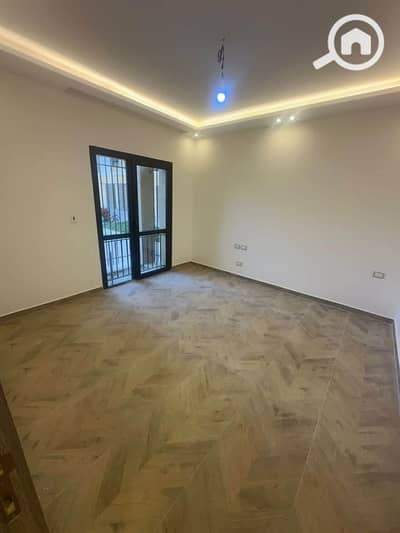 شقة 3 غرف نوم للبيع في الشيخ زايد، الجيزة - 4b58ceb9-3bcd-406d-9032-15816ee164b2. jpg شقة 3 غرف نوم للبيع في الشيخ زايد، الجيزة - 4b58ceb9-3bcd-406d-9032-15816ee164b2. jpg