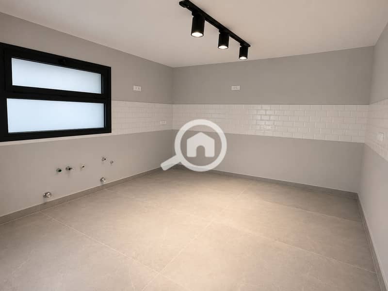 6 ChatGPT Image 12 يوليو 2026، 02_19_10 م. png