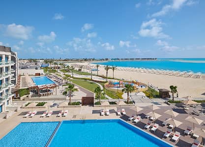 2 Bedroom Chalet for Sale in North Coast, Matruh - شاليه أرضي مكيّف بحديقة 2 Bedroom Chalet for Sale in North Coast, Matruh - شاليه أرضي مكيّف بحديقة