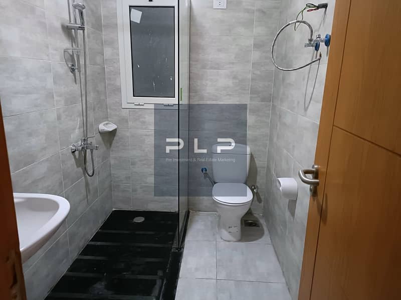 7 5cc28c49-6da2-4b8c-a304-c8395c3bac6a. jpg