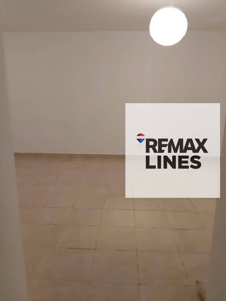 2 1000914077. jpg